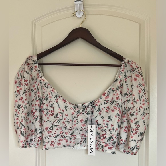 NWT Minkpink Cropped Floral Puff Sleeve Top - Picture 6 of 6